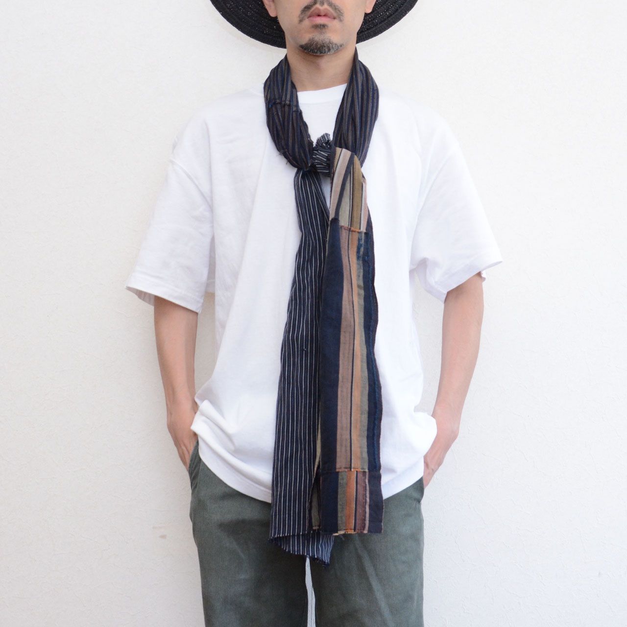 スカーフ インテリアに