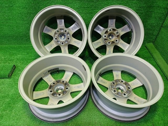 シルバー 16インチ