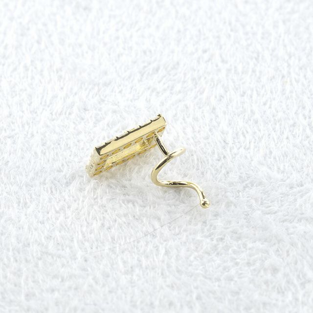 選べるデザイン ピアス