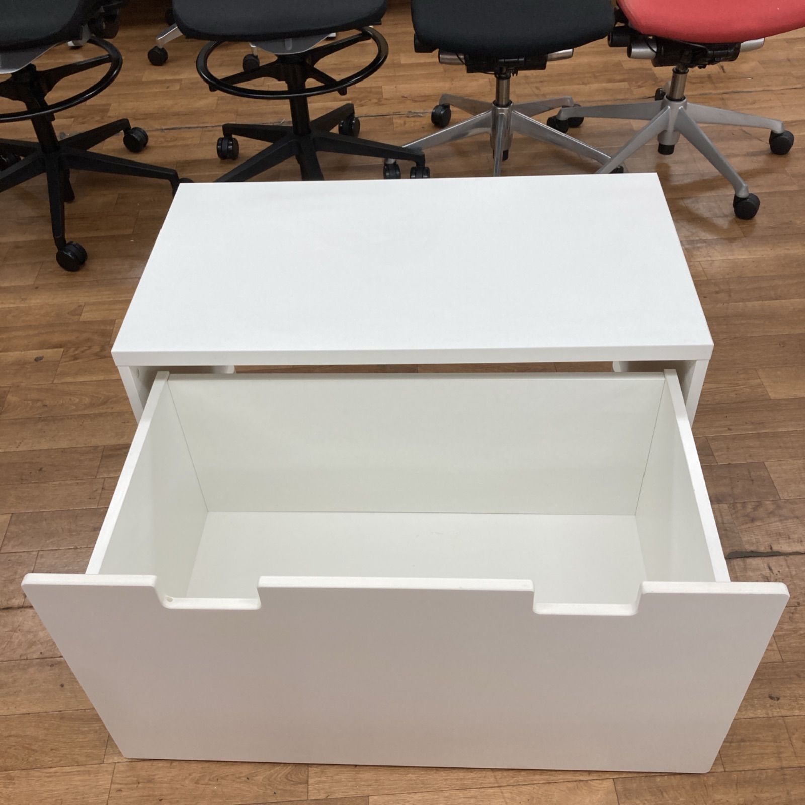 名古屋市近郊送料設置無料 S149 IKEA イケア ミッケシリーズ デスク キャビネット 椅子 ３点セット 幅105 90cm MARWIL-DEMENAGEMENTS_CH