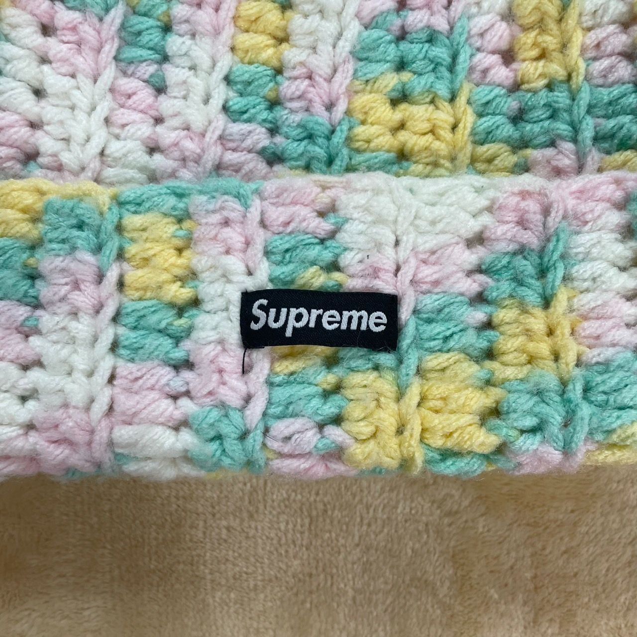 Supreme 21FW Crochet Beanie Yellow - メルカリ