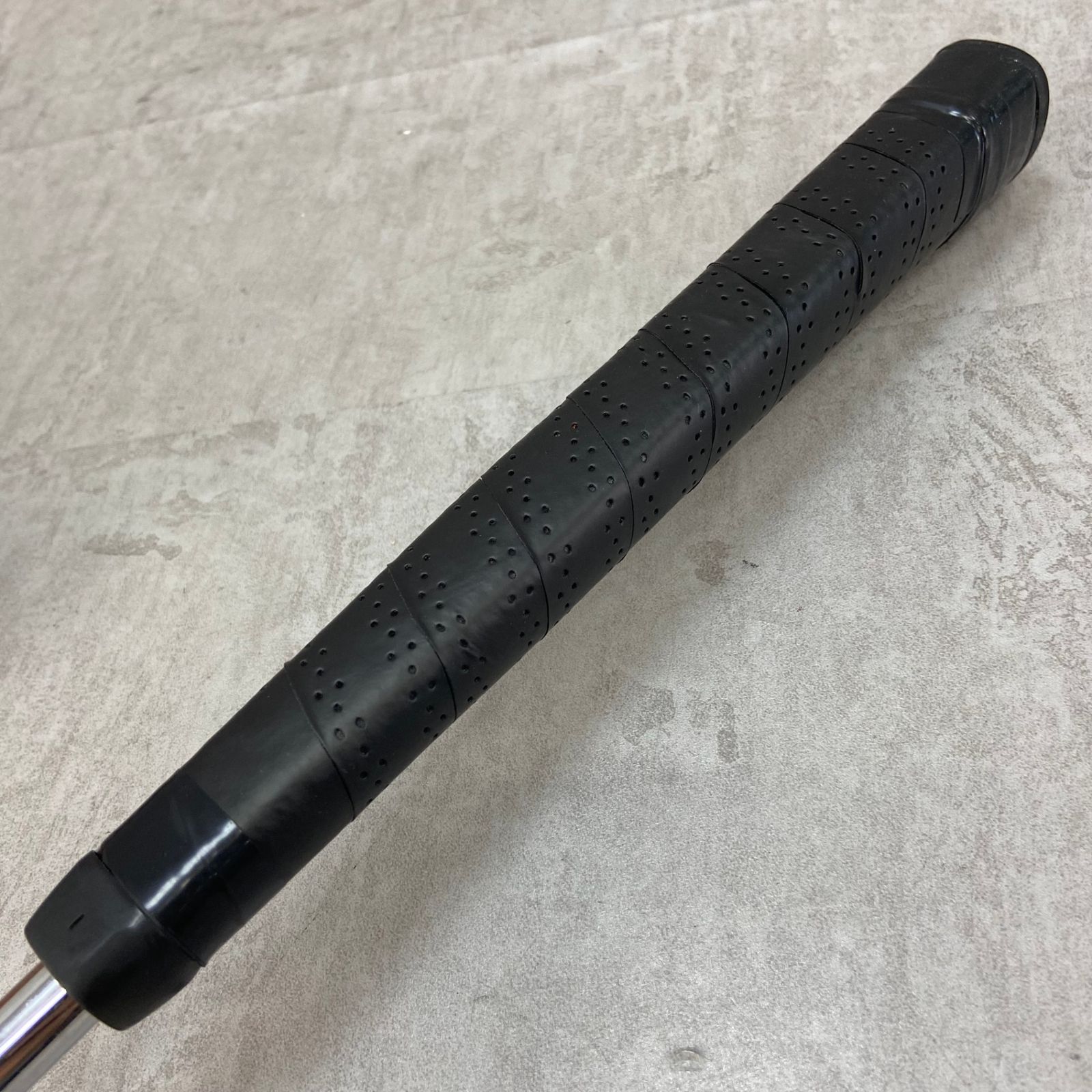ODYSSEY　オデッセイ　WORKS　VERSA　SABERTOOTH ワークス　バーサ　セイバートゥース　メンズゴルフパター　スチール　右利き用 ODYSSEY オデッセイ OWORKS 5CS オーワークス メンズゴルフ