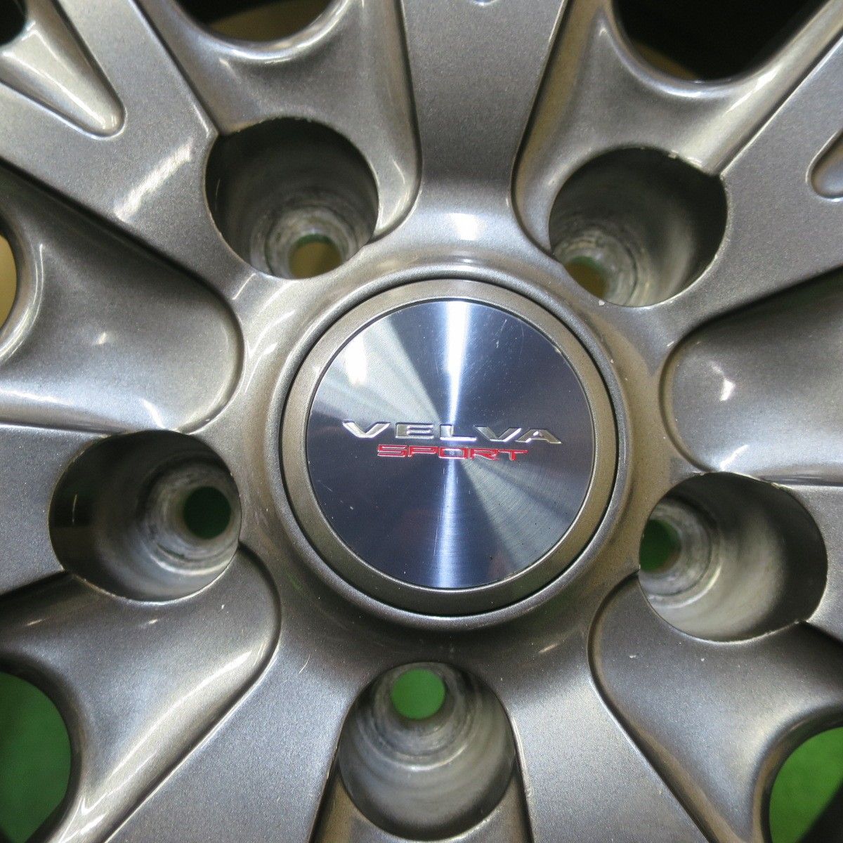 225|65R17 ブリヂストン