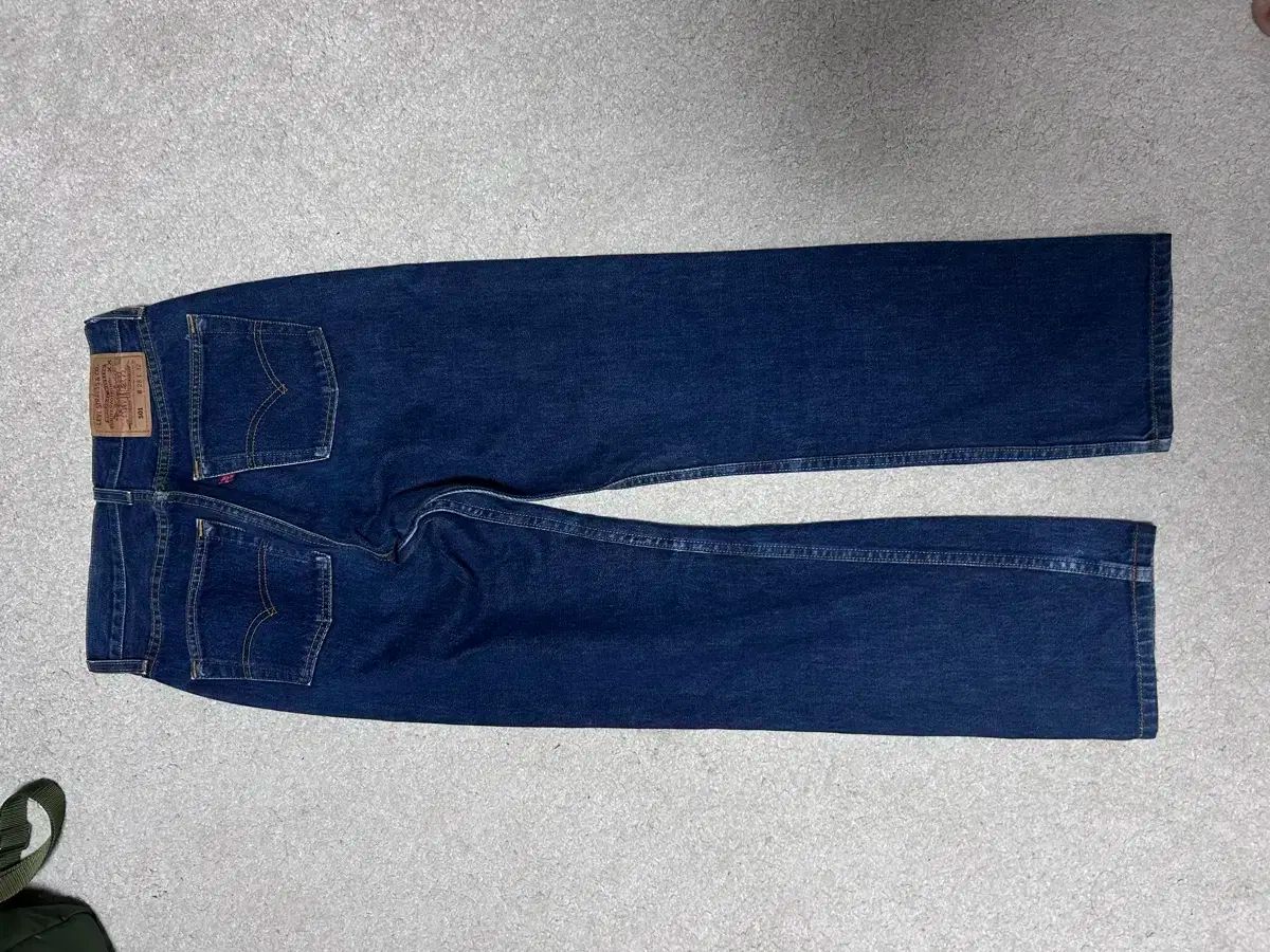 90s アメリカ人 usa LEVI S リーバイス 501 インディゴブルーデニム 28 32