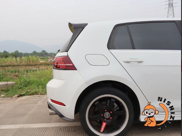 ゴルフ7 7.5 GTI R CS用三段式リアウィング 大型サイドウィング スポイラー ABS製 高品質 LED付き