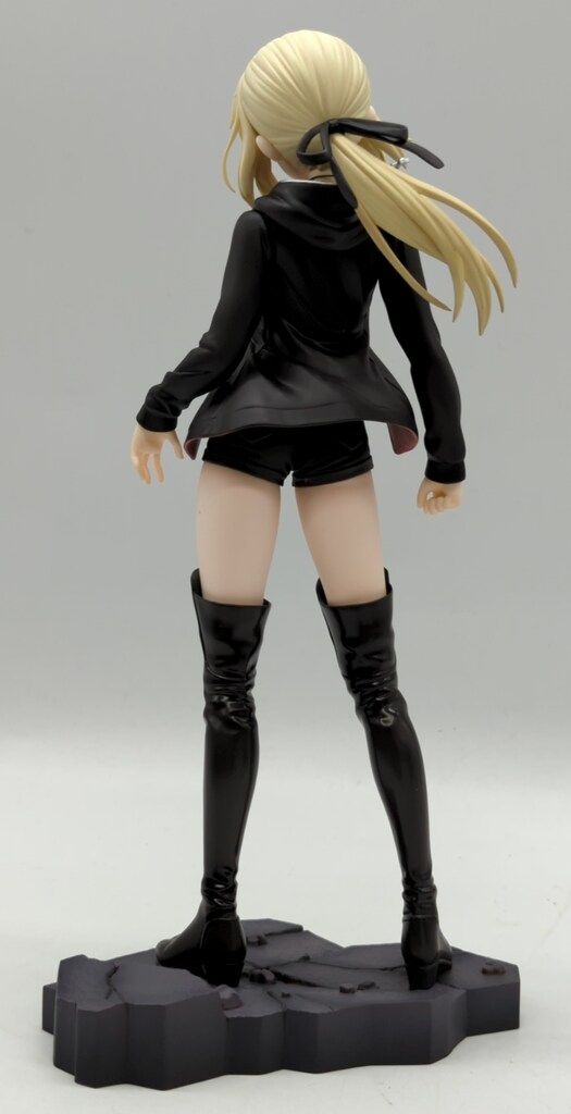 FGO Fate セイバーオルタ 私服ver. コトブキヤ フィギュア セイバー/アルトリア・ペンドラゴン〔オルタ〕私服ver.(セイバー