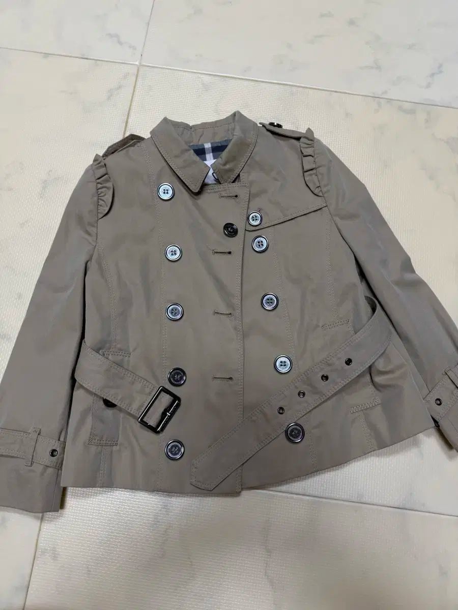 Burberry Kids バーバリーキッズ トレンチコート 4y