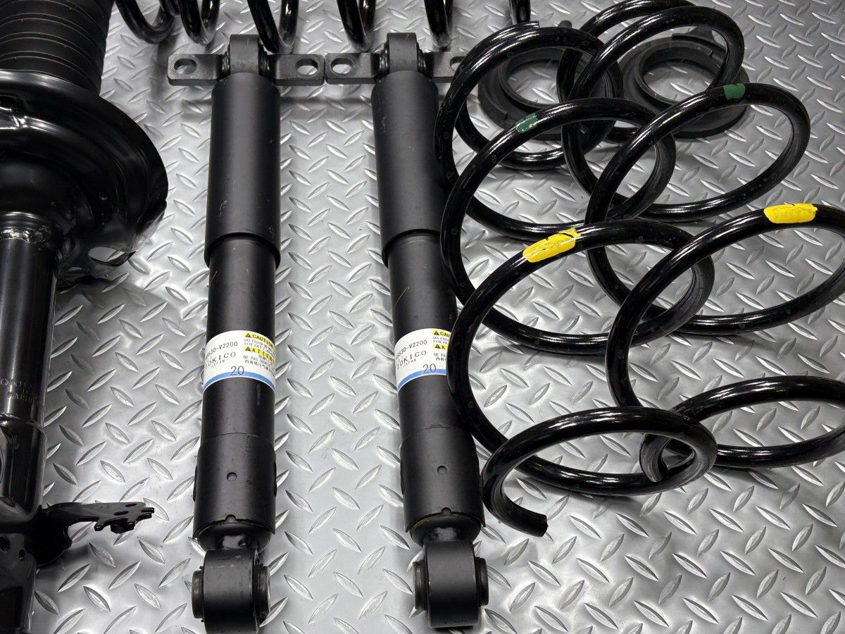 専用◆新車外し◆ ANH20W アルファード ヴェルファイア 純正 サスキット 送料無料【新車外し】40系 アルファード/ヴェルファイア純正