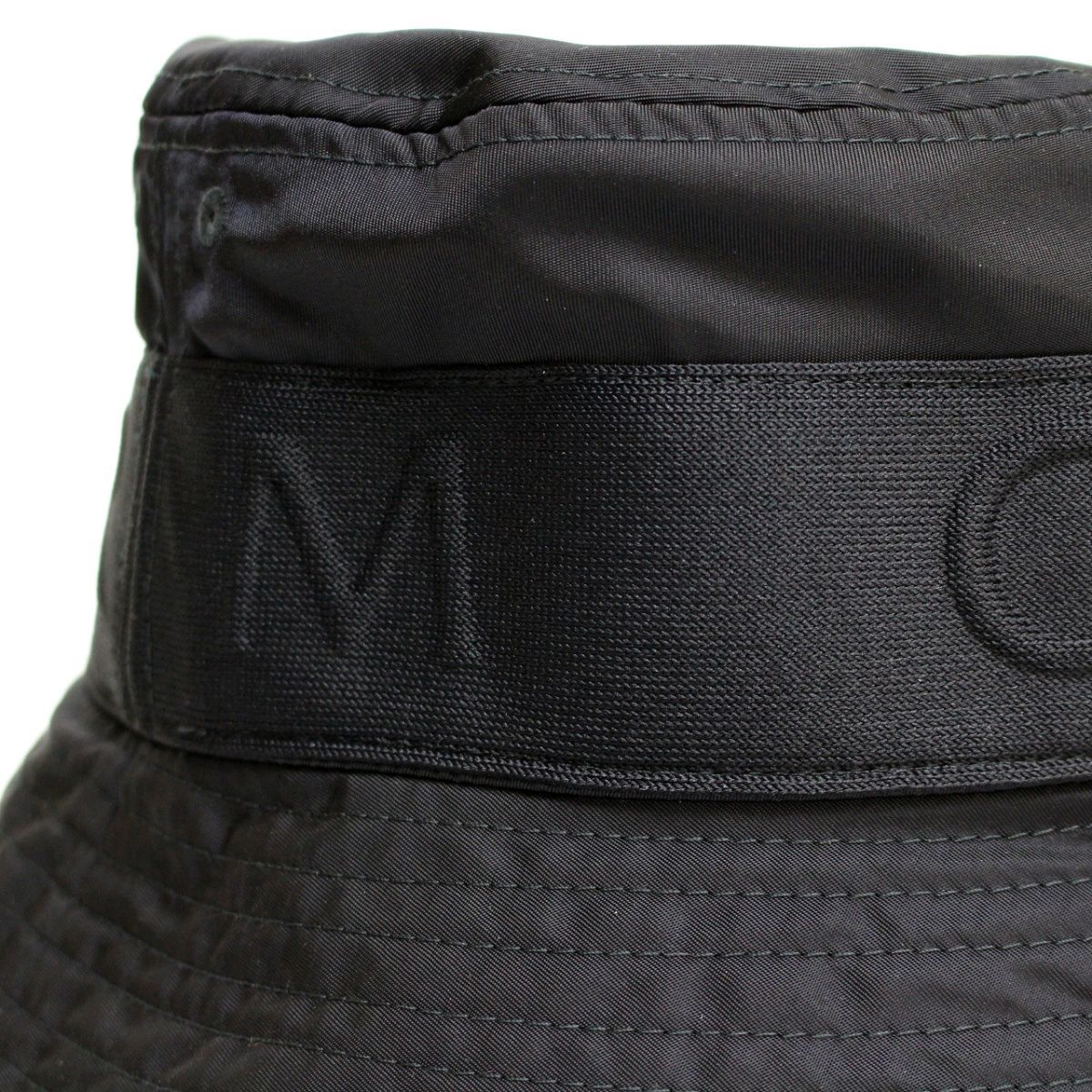 【完売サイズ】MONCLER モンクレール ロゴ バケットハット ネイビーコットンギャバジン素材を使用