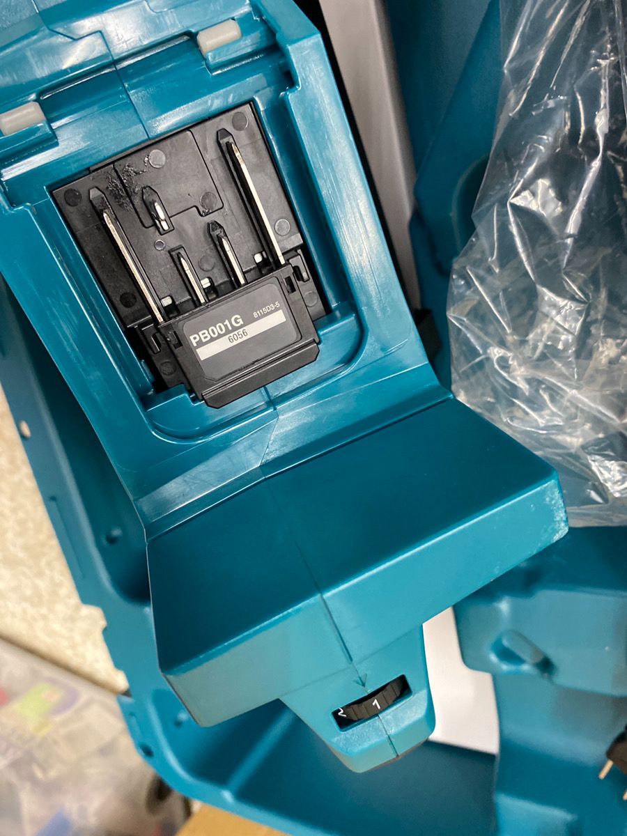 makita マキタ 40Vmax 充電式バンドソー PB001GRDX バッテリ2個 2.5Ah 充電器 ケース付 コードレス 帯鋸切断機 SEKIKENZAI_JP