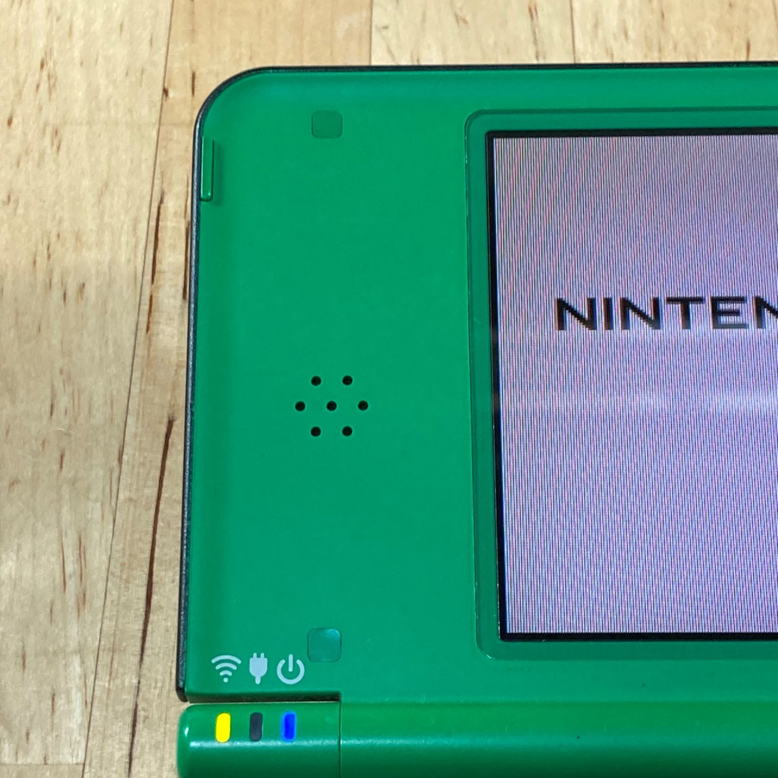 DSi LL グリーン 本体 ジャンク 電源確認済 不具合あり - メルカリ