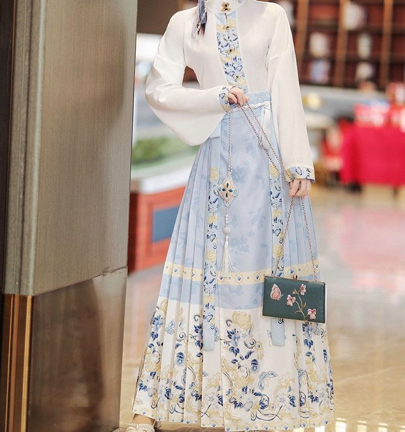 漢服 コスプレ 長袖トップス プリーツ ロングスカートセットアップ 刺繡 蝶 花 漢服 コスプレ 長袖トップス プリーツ ロングスカート