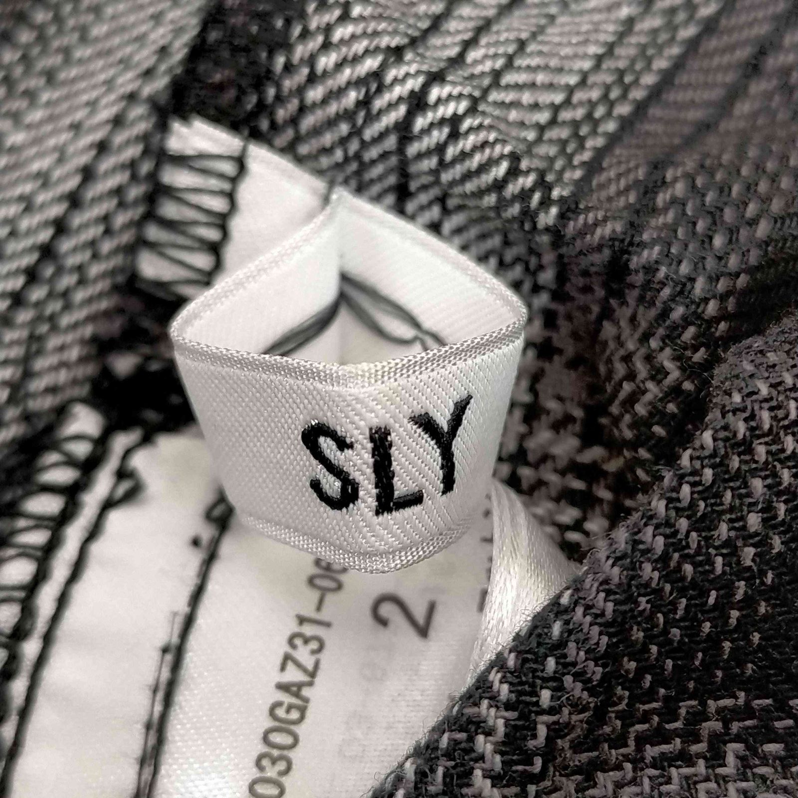 スライ SLY DAMAGE FLANNEL 2WAY スカート レディース JPN：2 - メルカリ