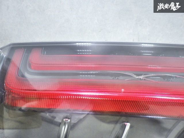 TOYOTA トヨタ 純正 エスクァイア RR80W ZWR80G 後期