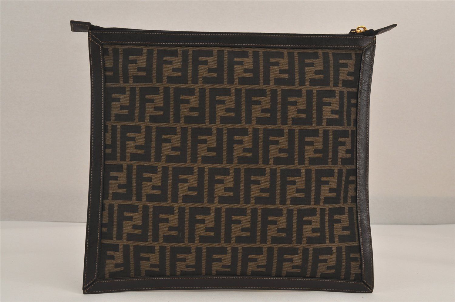 【美品】FENDI Jeans ズッカ柄 ボアベスト ヴィンテージ ブラック 美品】FENDI Jeans ズッカ柄 ボアベスト ヴィンテージ ブラック - メルカリ