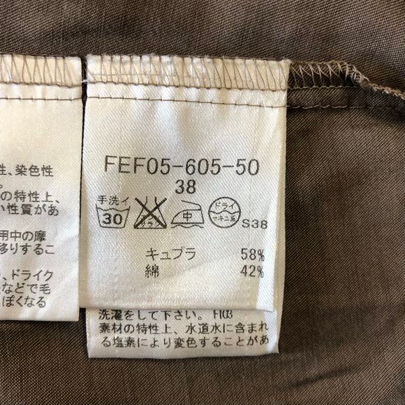 新品未使用☆バーバリーロンドン フリル ブラウス カットソー ボタンロゴ 新品未使用☆バーバリーロンドン フリル ブラウス カットソー