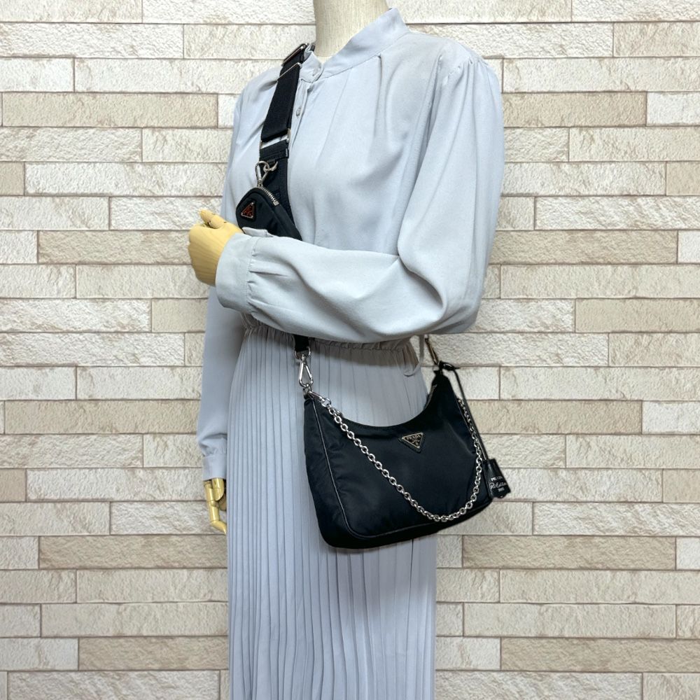 プラダ PRADA Re-Edition2005 バッグ 1BH204 ブラック ナイロン
