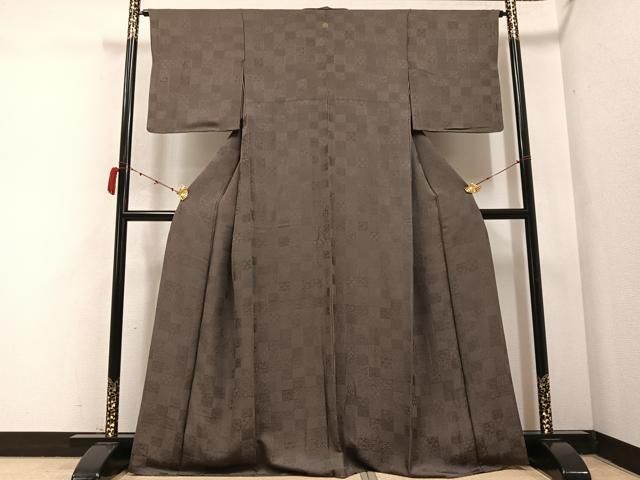 平和屋着物 上質な色無地 市松花地紋 樺茶色 正絹 AABB6276ph