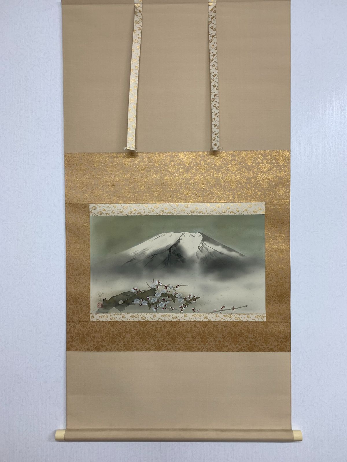 掛け軸 79 大野逸男 白梅富士図 日本画 院展同人 足立美術館賞受賞 田中青坪師事 茶掛 掛軸 古美術 骨董 お げ まとめてお取引