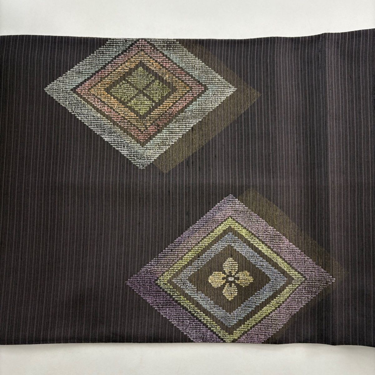 袋帯 美品 秀品 夏紬地 菱 花菱 箔 灰紫 お太鼓柄 正絹 【中古