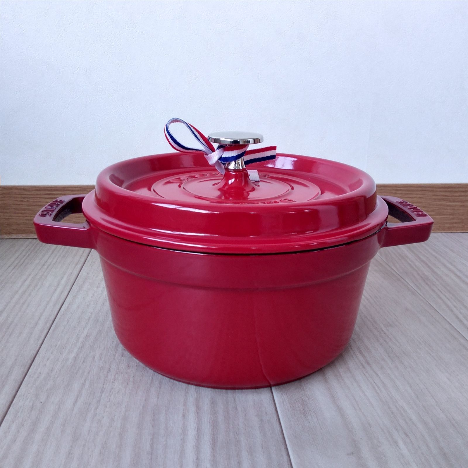 726】ストウブ 鍋 STAUB ピコ ココット ラウンド 20cm チェリーレッド ...