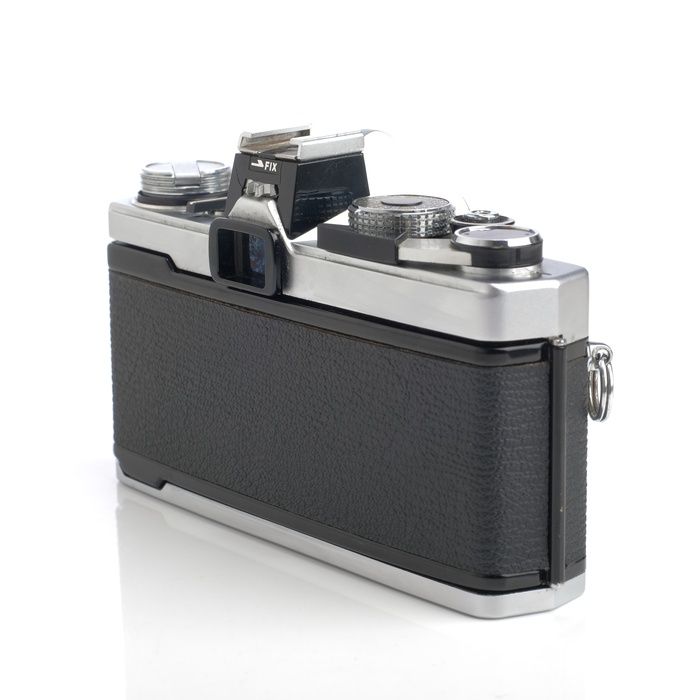 オリンパス) OLYMPUS OM-1 シルバー ボディ 2024 OM-1 シルバー