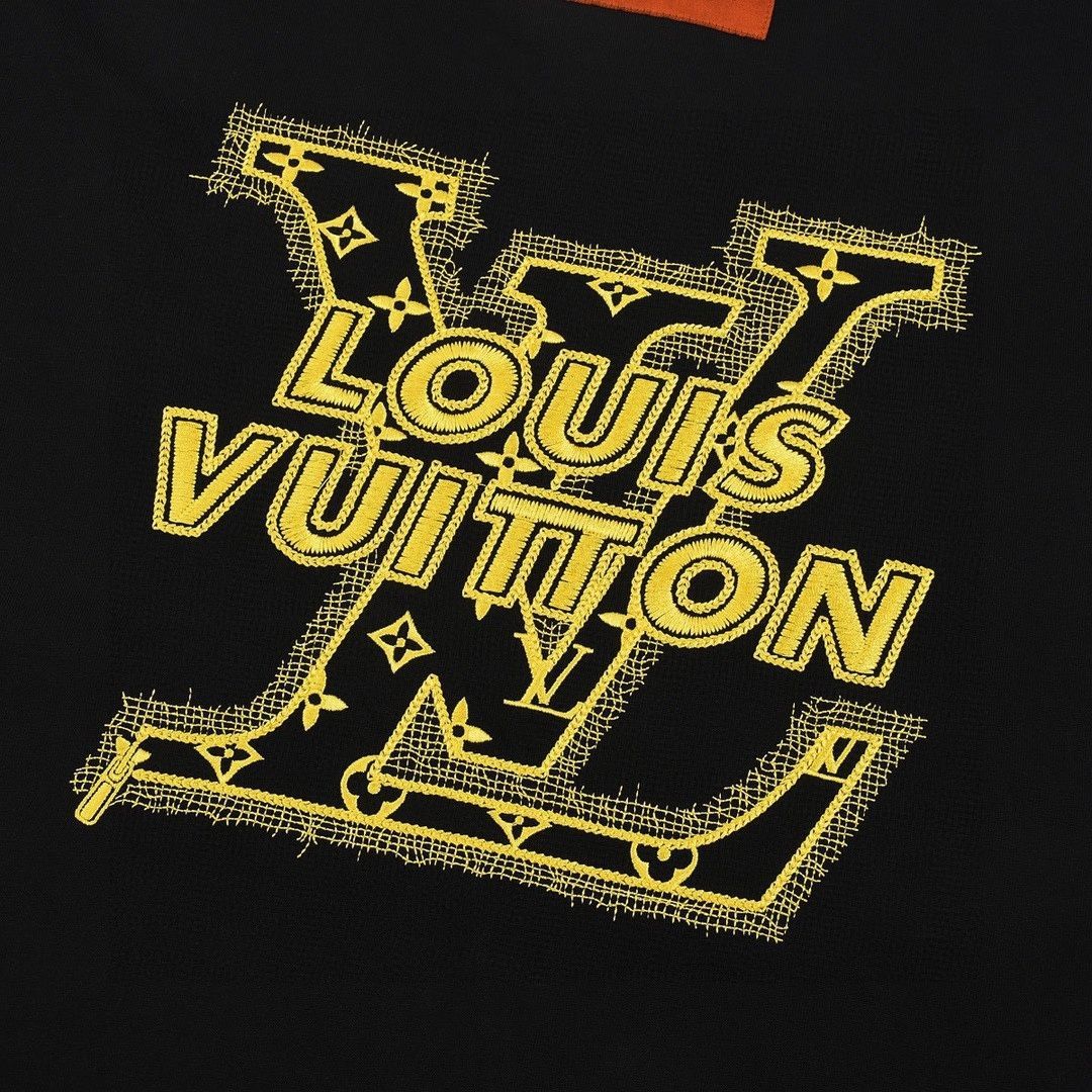 今日特価】Louis Vuitton サマーニューアライブ 立体刺繍ロゴ T