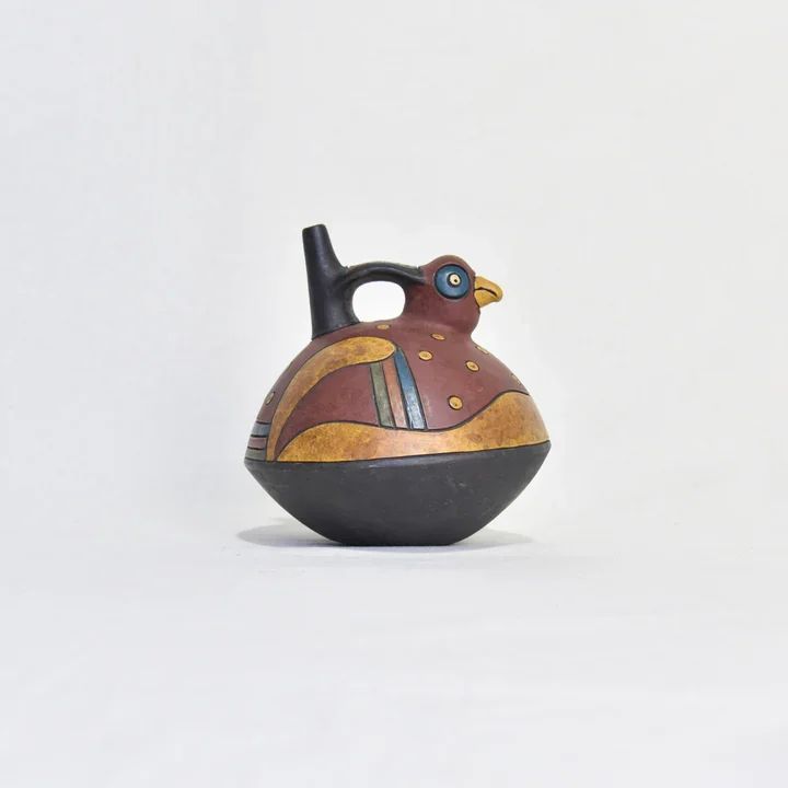 ♦鳥形 黒陶器 発掘品 出土品 祭器 南米 アンティーク 骨董品 コレクション 世界有名な 買取実績2022年10月】薩摩焼 壺 骨董品 花瓶 金襴手