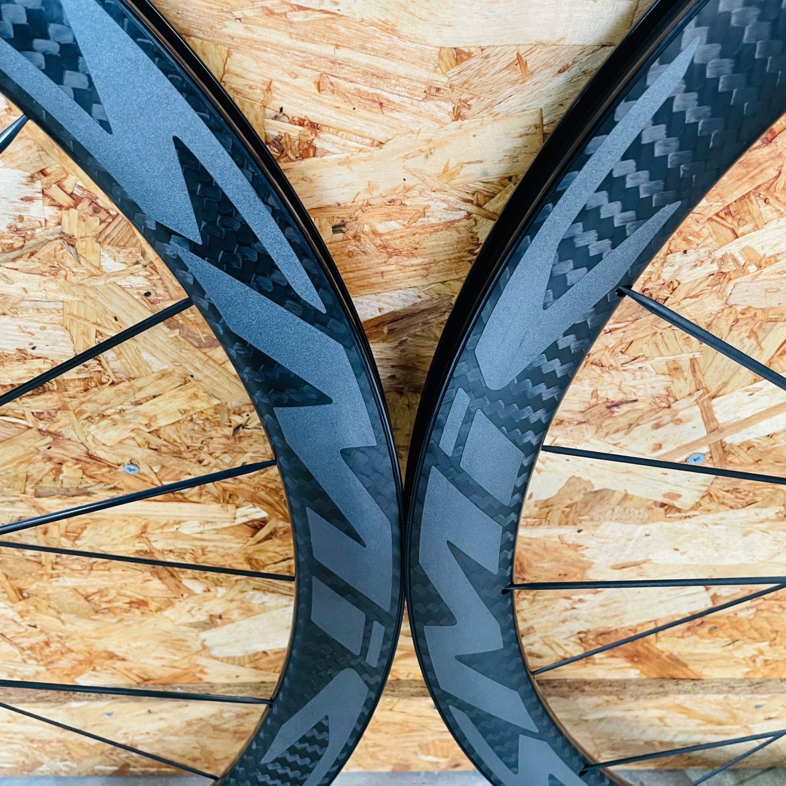 良品】 MAVIC COSMIC PRO CARBON DISC シマノ11Sフリー マビック 