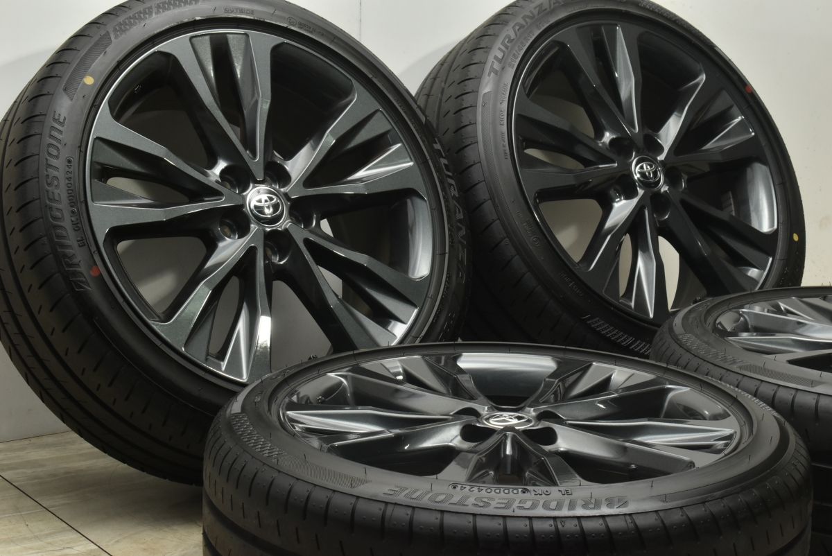 トヨタカローラツーリング17インチ純正ホイールスタットレスタイヤ付 トヨタ カローラツーリング 17インチ アルミホイール スタッドレス