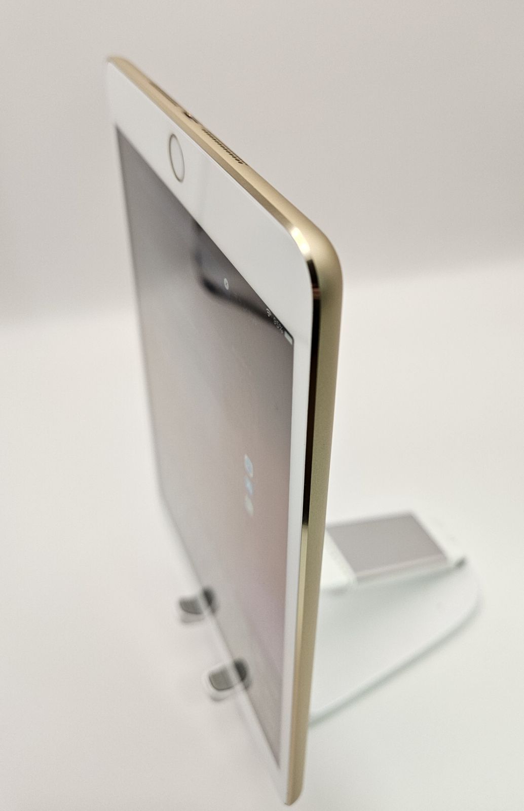 美品】iPad mini3 Wi-Fi+Cellular (A1600) 64GB Gold【送料無料