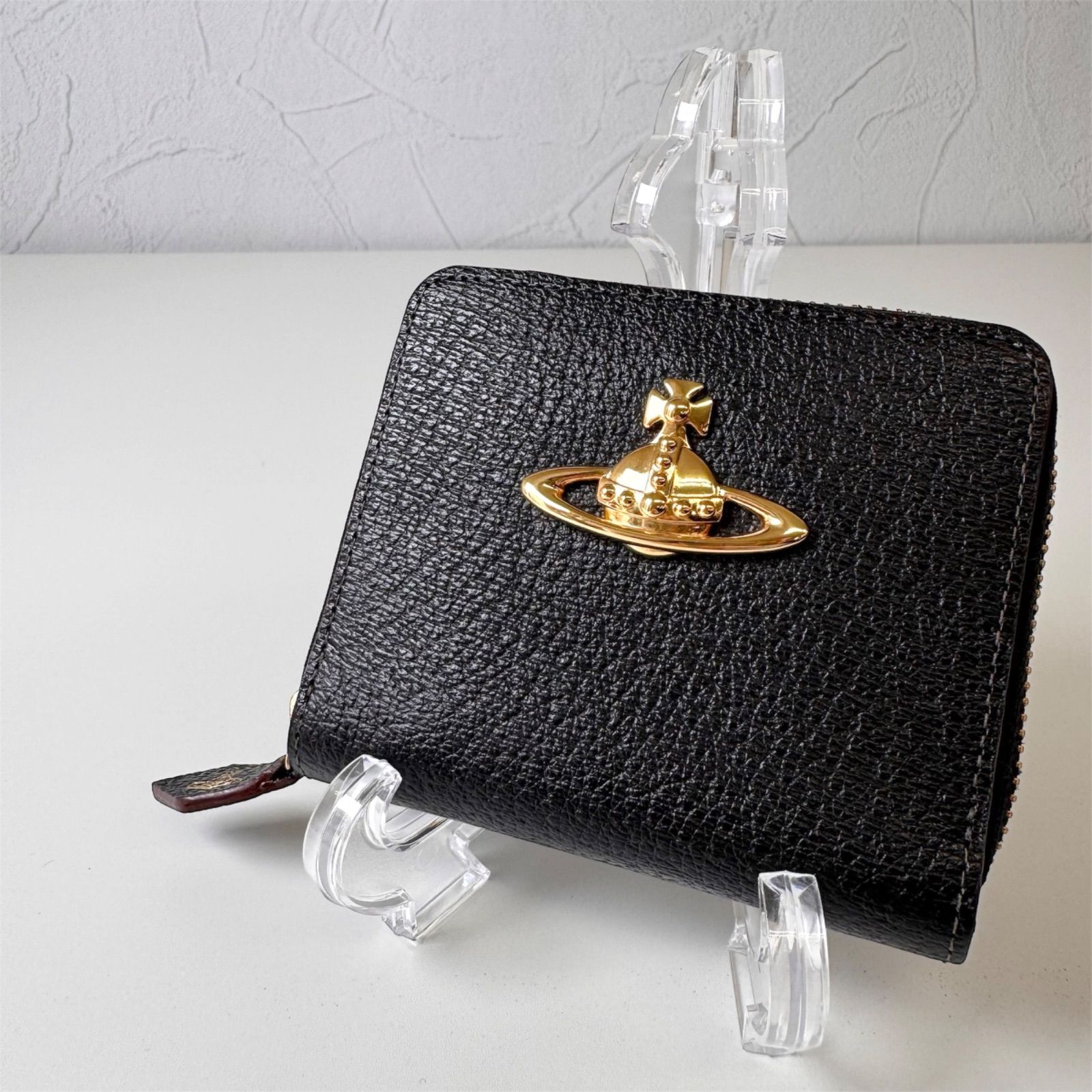 【美品】Vivienne Westwood 折り財布 ブラック ゴールドオーブ ✨Aランク Vivienne Westwood 財布 二つ折り財布 コンパクト財布