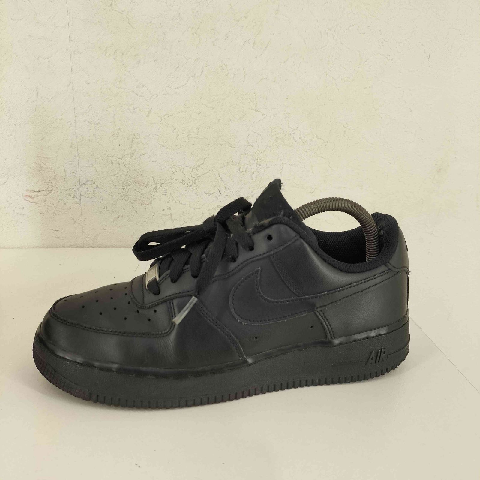 ナイキ NIKE AIR FORCE 1 07 メンズ JPN：25 