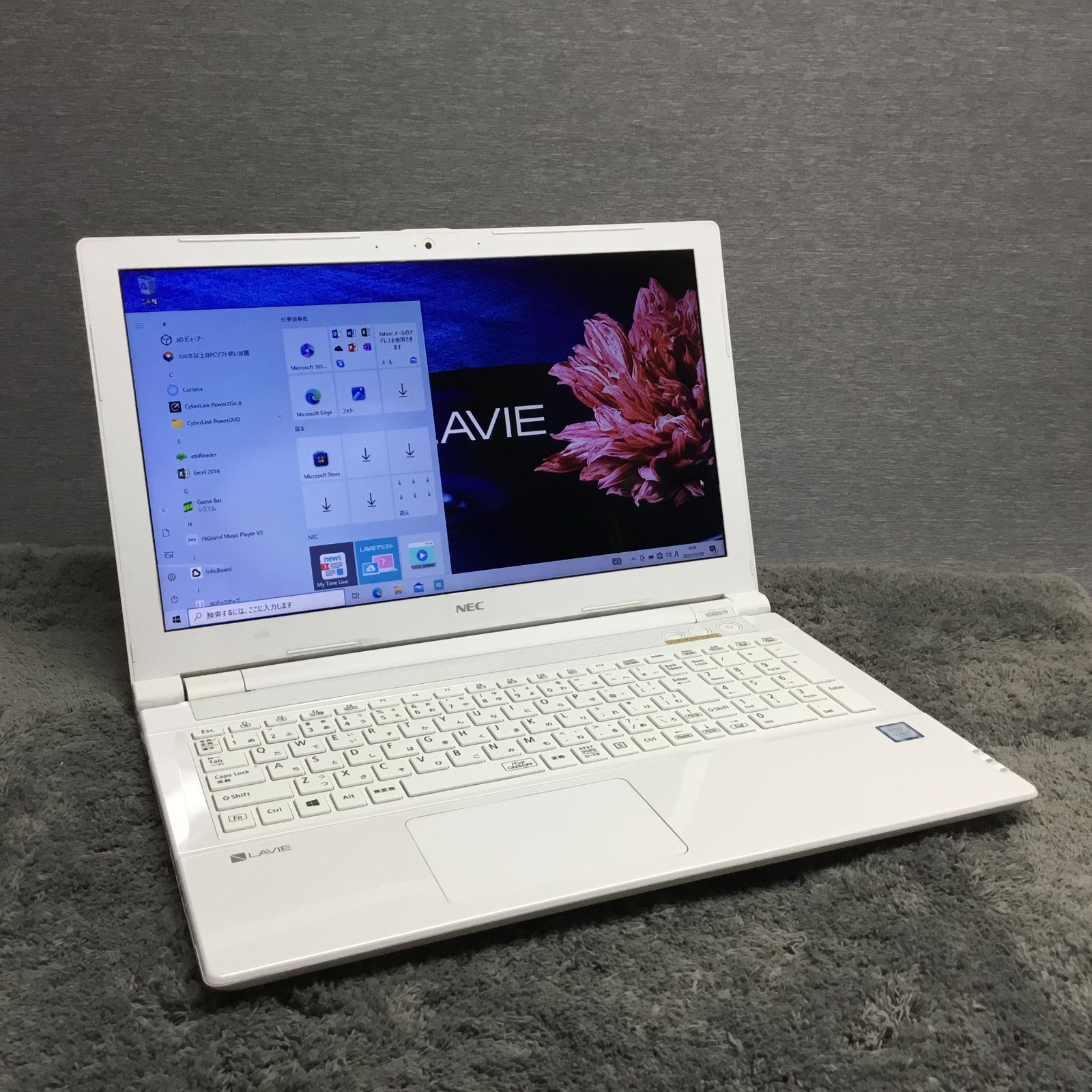 NEC LAVIE NS600/H i7 7500u 8GB 現状渡し。 NEC LAVIE NS600/H i7 7500u 8GB 現状渡し。
