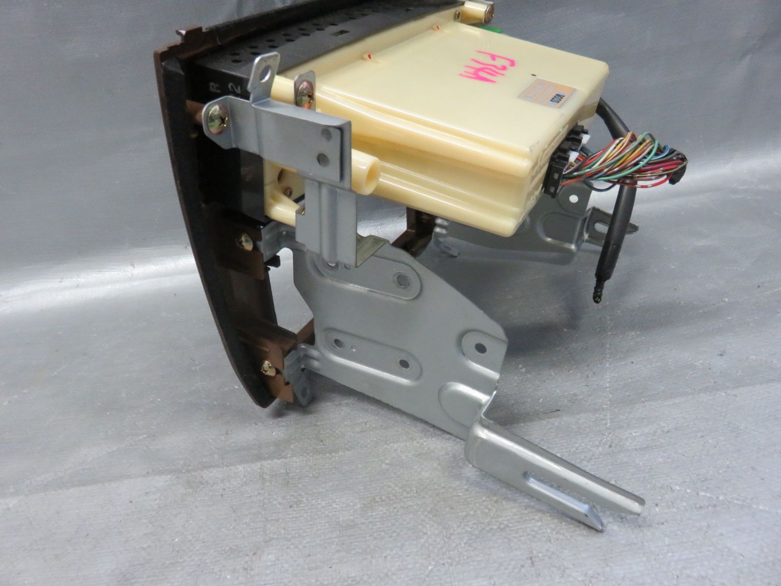 三菱 ディアマンテ F31A F34A 純正 オーディオパネル 三菱 ディアマンテ F31A F34A 純正 オーディオパネル 【公式通販】
