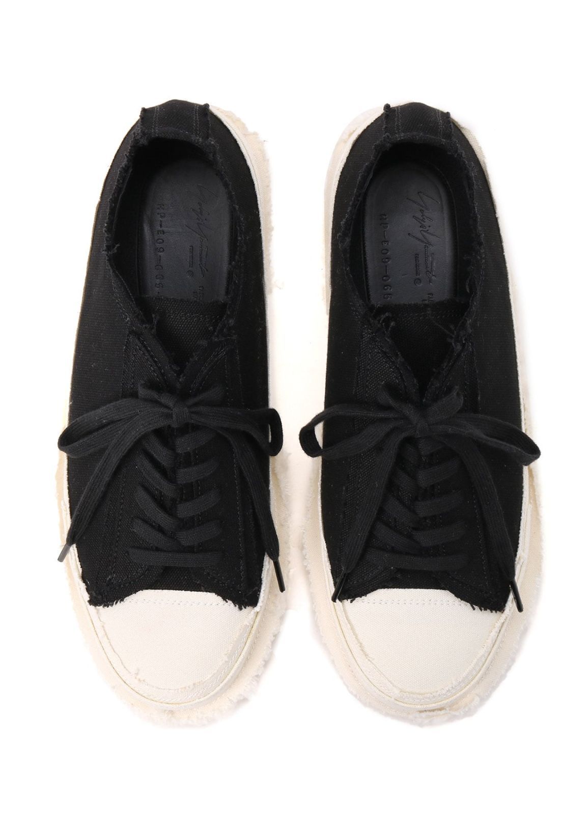 YOHJI YAMAMOTO 8/C CANVAS B LOW TOP LACE UP SNEAKER