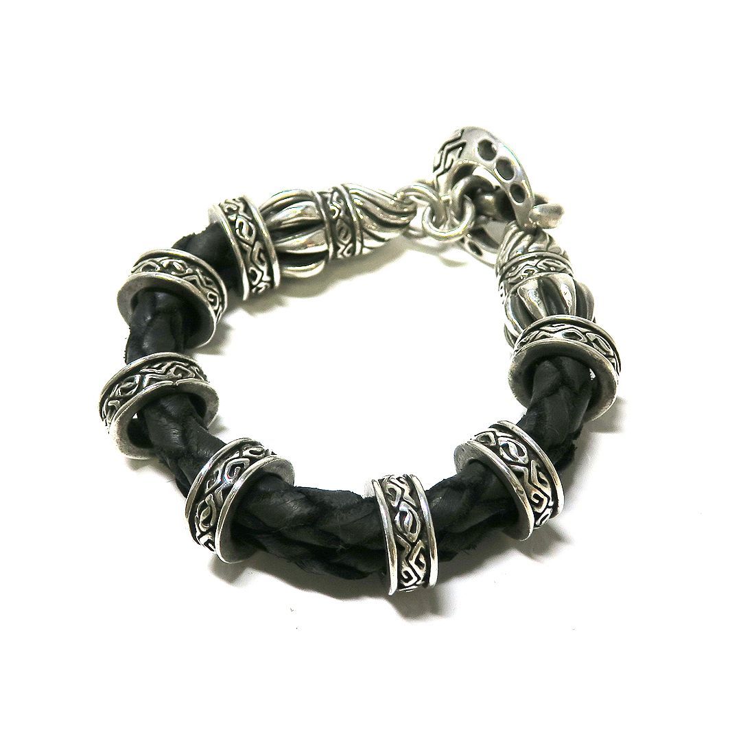 NAGUAL 革シルバーブレスレット ナグァール NAGUAL レザー×シルバー ブレスレット 88.3g -buys - メルカリ