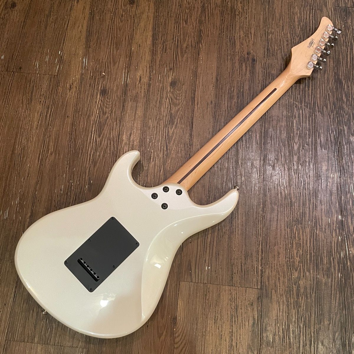 Cort コルト エレキギター GX210 ホワイト ストラトキャスター