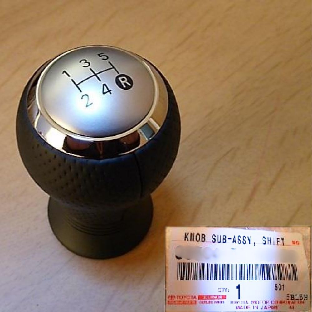 トヨタ 純正 TOYOTA 正規 シフトレバー ノブ GRヤリス ヴィッツ NCP131 パーツ エンジン タイヤ カスタム