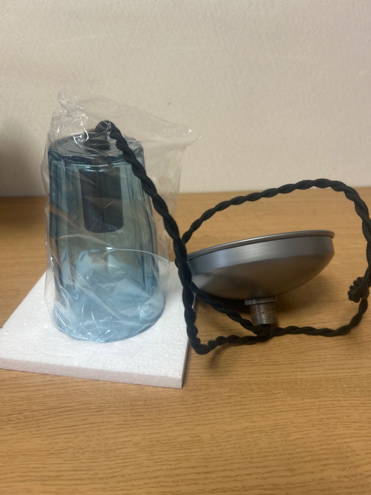 デュラレックス ピカルディ グラス ランプ フランス カーボンソケット アンティーク風 電球付き