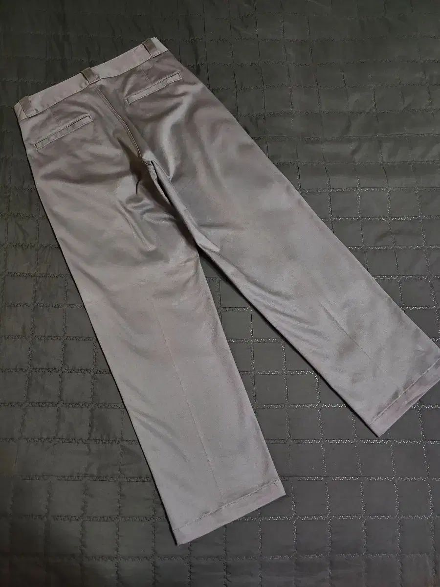  UNIQLO U ストレート スラックス チノ パンツ S チノパン パンツ