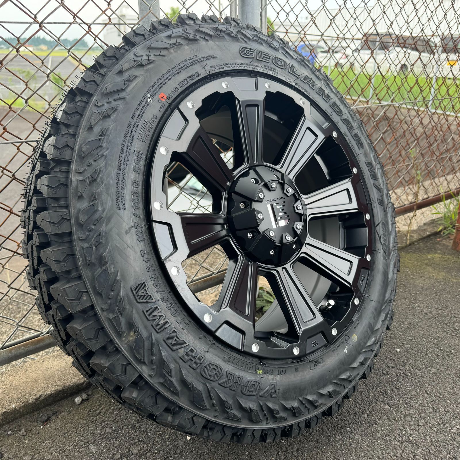 タイヤ4本 RAV4 CX-5 CX-8 タイヤホイール 4本セット 17インチ ヨコハマ