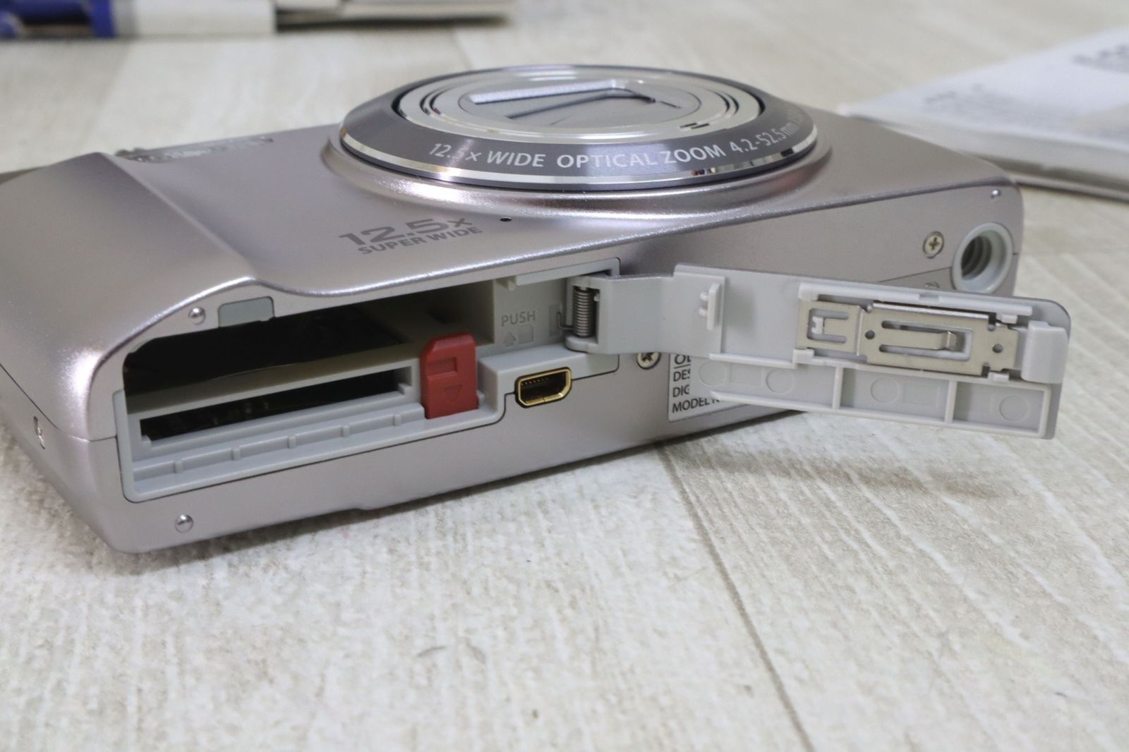 VR-360 コンパクトデジタルカメラ