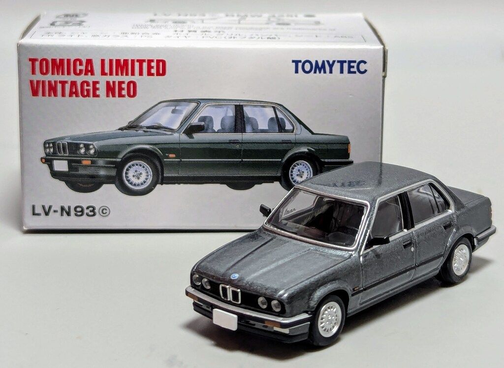 トミーテック TOMICA LIMITED VINTAGE NEO BMW325i 4ドア グレー LV-N93c