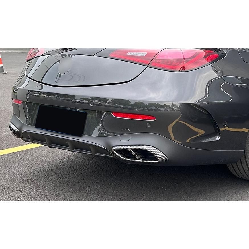 王道4本出しスタイル スポーティ全開 ベンツ AMG ルック カーボン ルック マフラー カバー C236 CLE200 CLEクラス クーペ スポーツ ZST-739/CB