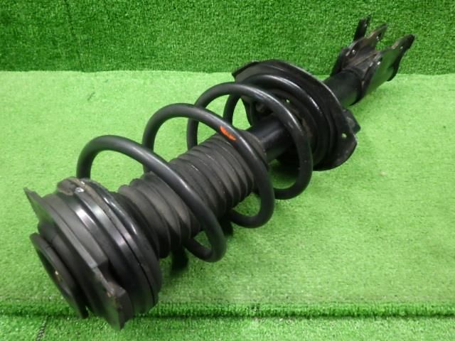 セレナ DBA-NC25 右Fストラット E4302-1VB0A E4302-CY10D 9133