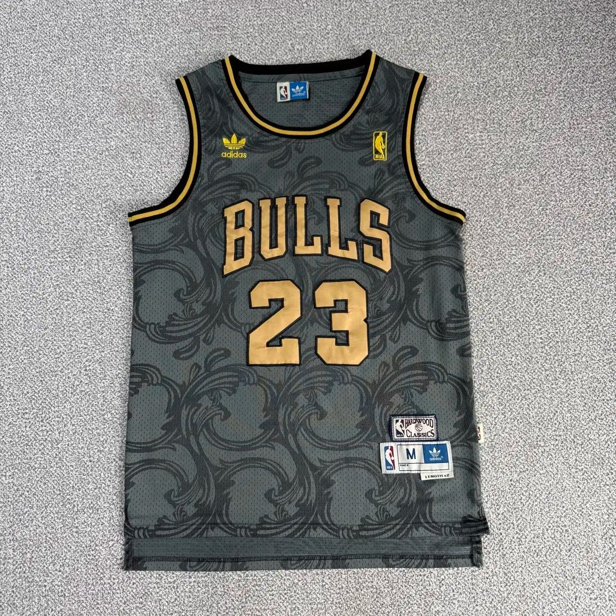 ジョーダン Chicago Bulls（シカゴ・ブルズ） ジャージ M 【公式通販】