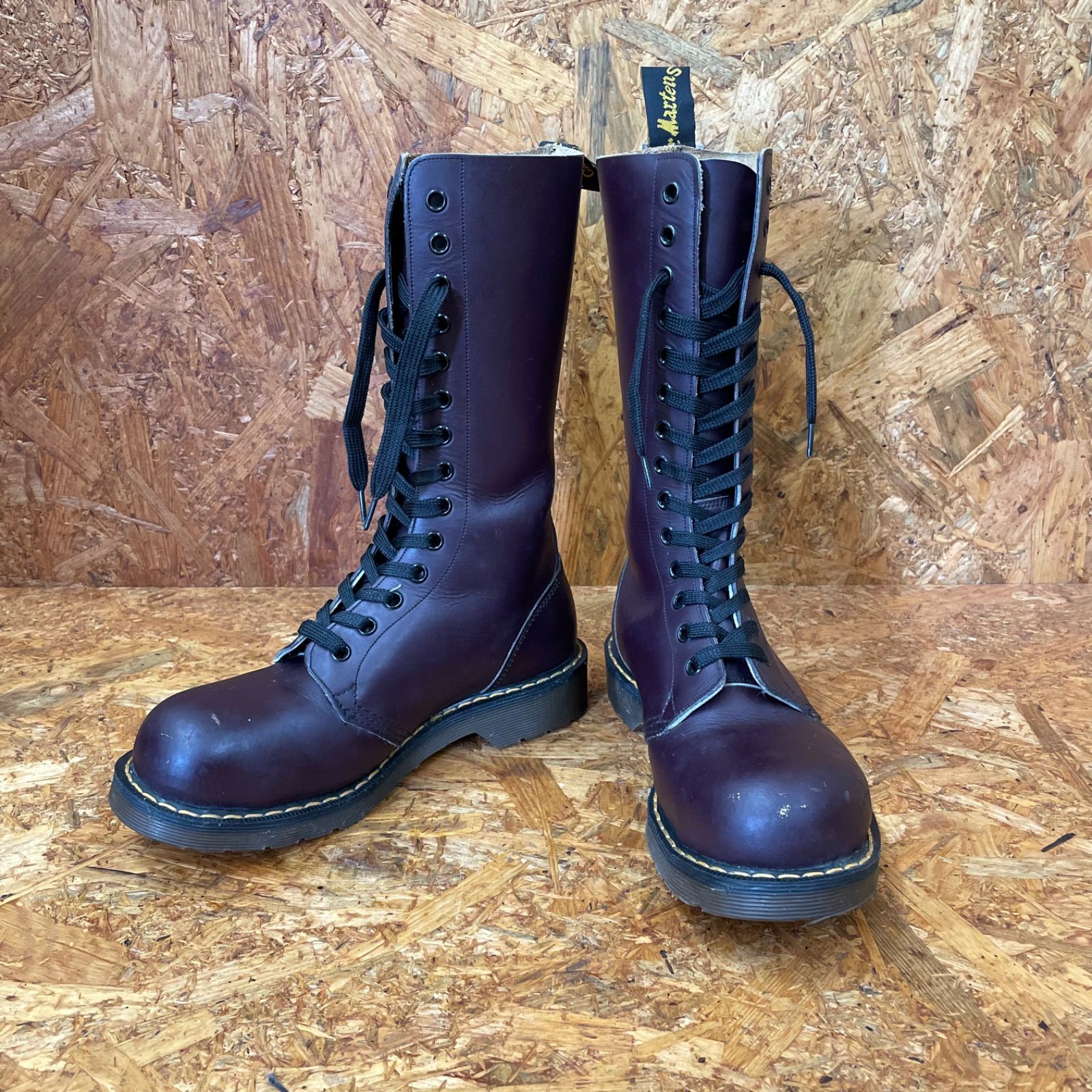 ホワイト社 USED Dr.Martens ドクターマーチン ブーツ 14ホール UK4