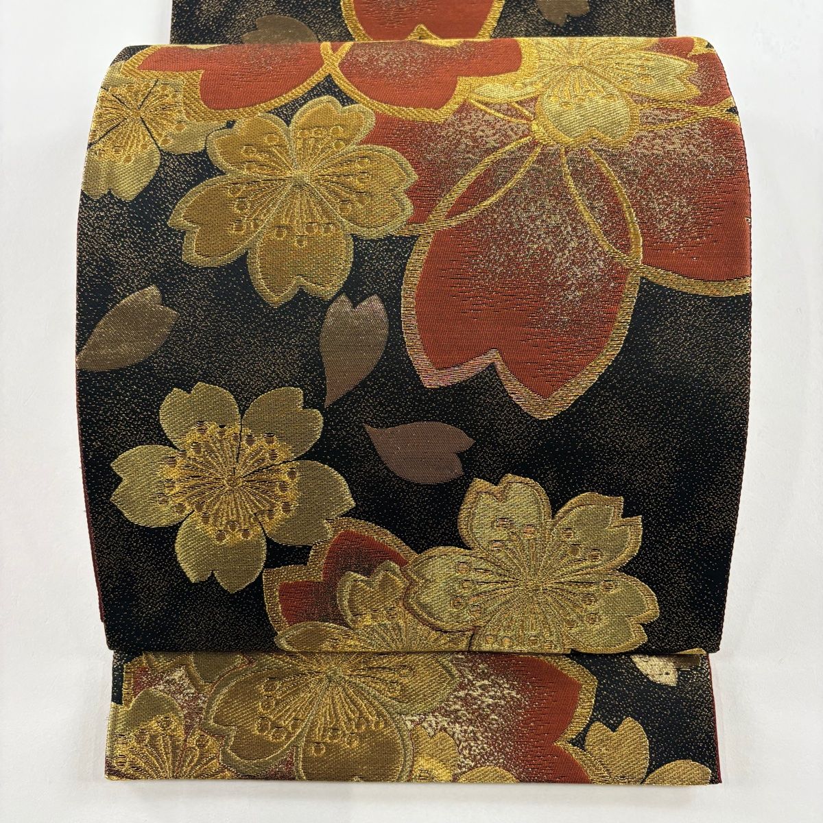 412y2☆袋帯 金糸 銀糸 菊 桜 楓 流水 古典柄 金 黒☆美品 412y2☆袋帯 金糸 銀糸 菊 桜 楓 流水 古典柄 金 黒☆美品
