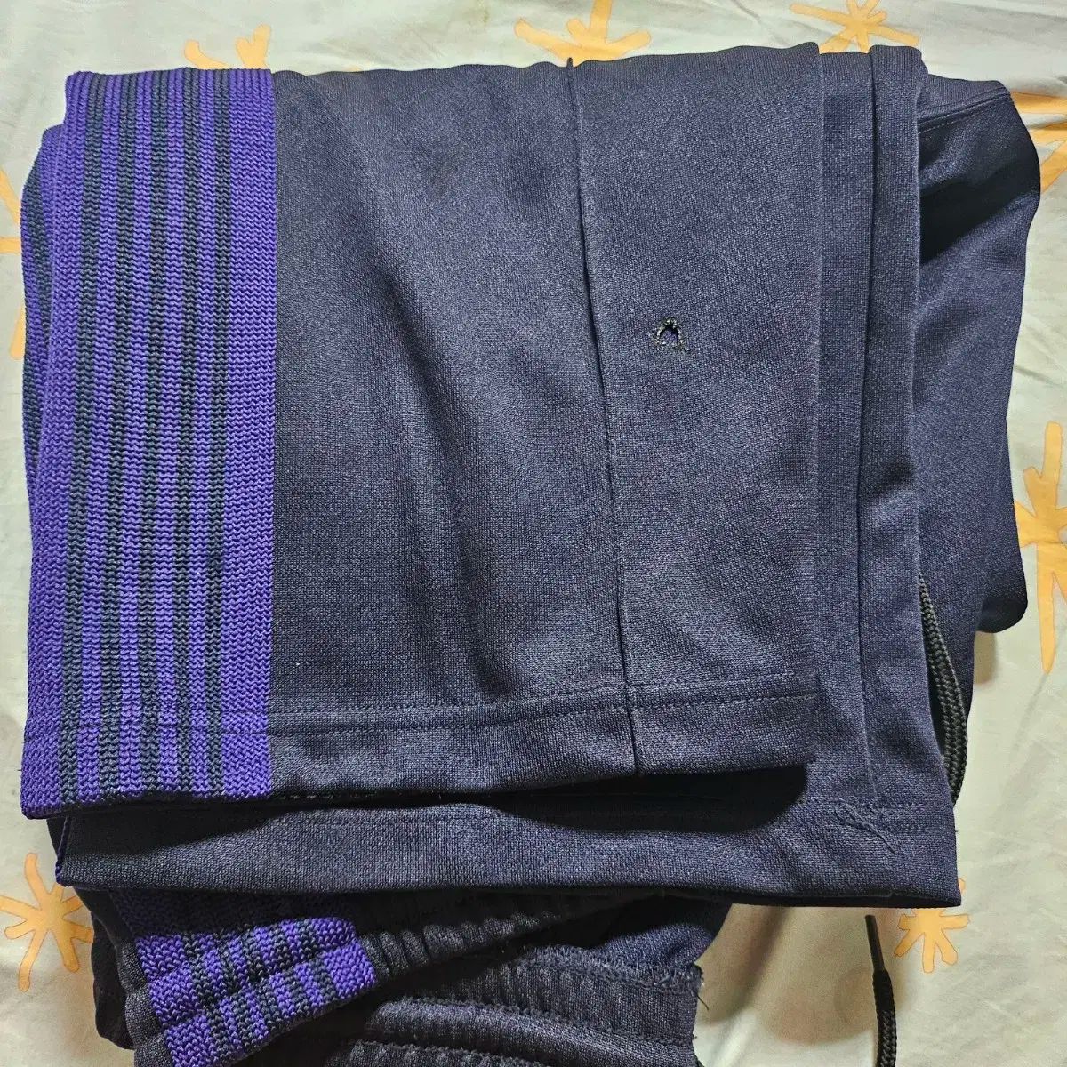 NEEDLES ニードルズ ストレートフィット M WWW_SMP1DAWEKUDUS_SCH_ID